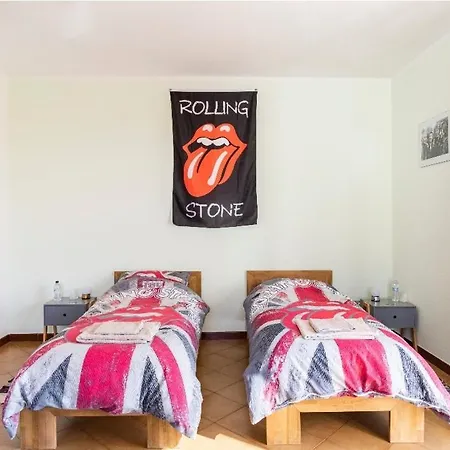 Moto Bed and breakfast