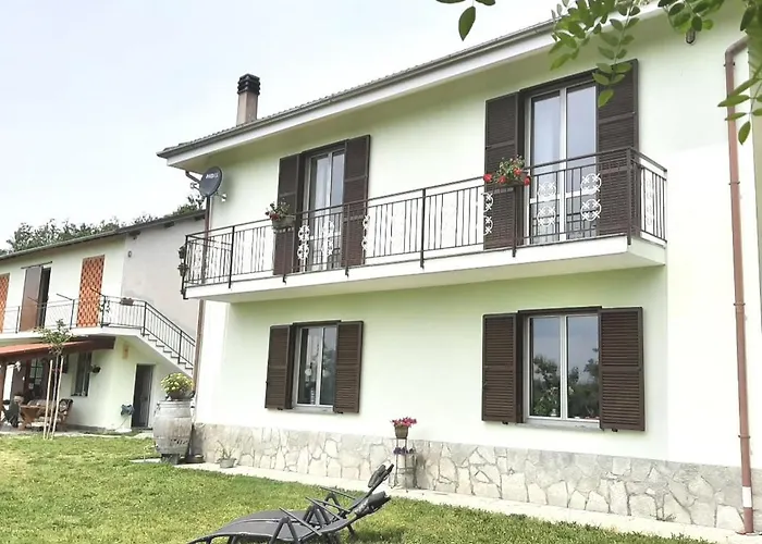 Moto B&B